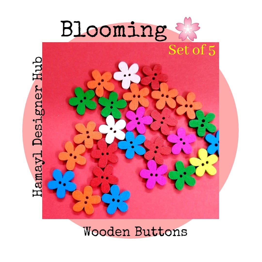 Blooming flower - Set of 5 - Wooden Buttons